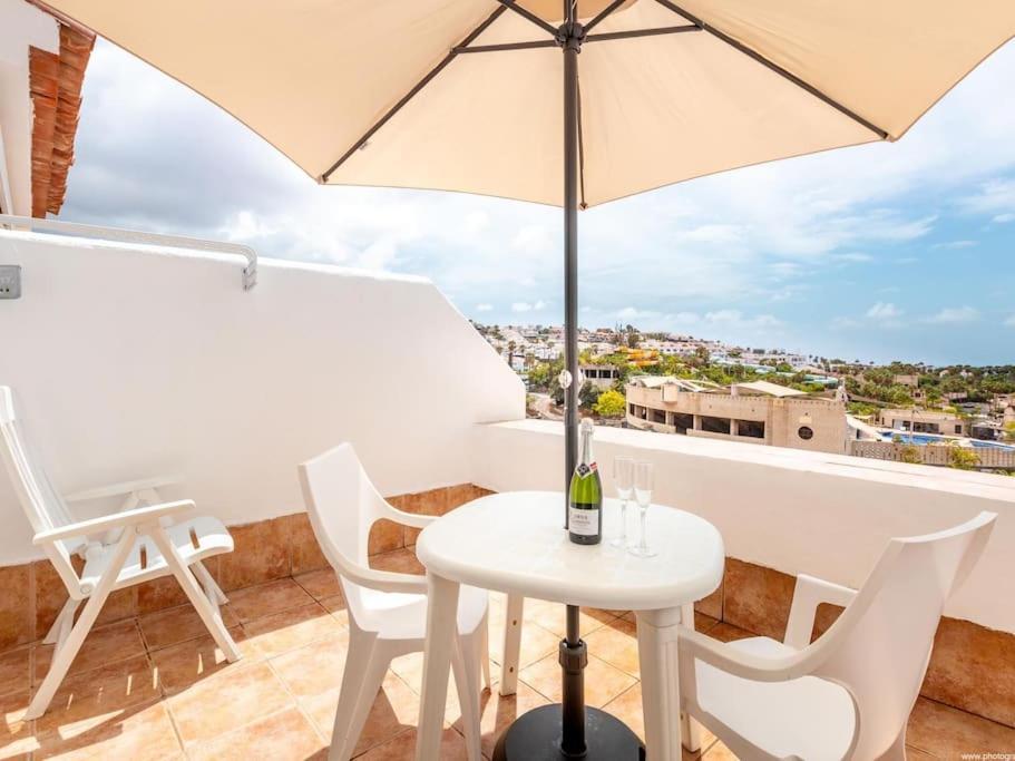 5C Oasis Beautiful Terrace And Pool Apartment Адехе Екстериор снимка
